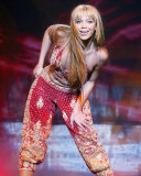 Beyoncé con Pantalón Rojo