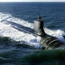 Submarino saliendo a Flote