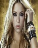 Shakira muestra su Muñequera