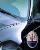 Maserati Negro con el tridente