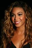 Beyoncé sonríe