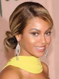 Beyoncé con Pañuelo al Cuello