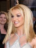 Britney Spears con Vestido Blanco