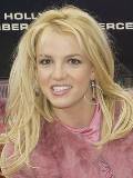 Britney Spears con Blusa Rosada