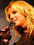 La bella Britney Spears cantando