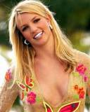 Britney Spears con Vestido Floreado