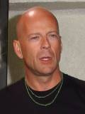 Bruce Willis con dos Cadenas