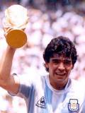 Maradona Celebrando