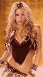 Shakira con blusa en V