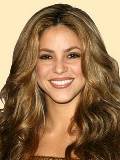 Shakira sonríe llena de Felicidad