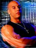 Vin Diesel de brazos Cruzados