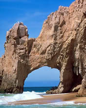 Montaña de Rocas en la playa
