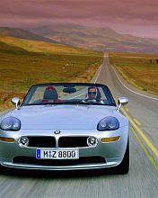 BMW deportivo en la carretera