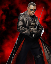 Blade de frente con espada