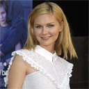 Kirstendunst se viste de Blanco