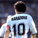 Maradona de Espaldas juega con el # 10