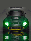 Aston Martin encendiendo las luces