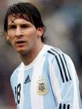 Messi sorprendido de Perfil