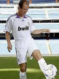 Robben dominándo el balón