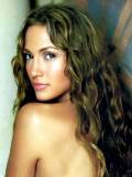 Jennifer Lopez con el pelo suelto
