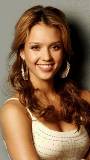 Jessica Alba con camisetilla Blanca