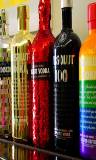 Botellas en Colores de Vodka Absolut