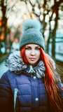 Chica con gorro de Invierno