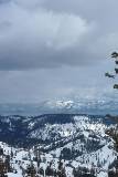 Paisaje invernal de montañas